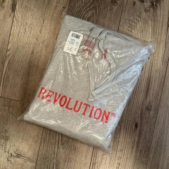 BNWT Revolution of 1995 - Men's Gray Organic Cotton Hooded Sweatshirt - Picture 6 of 6